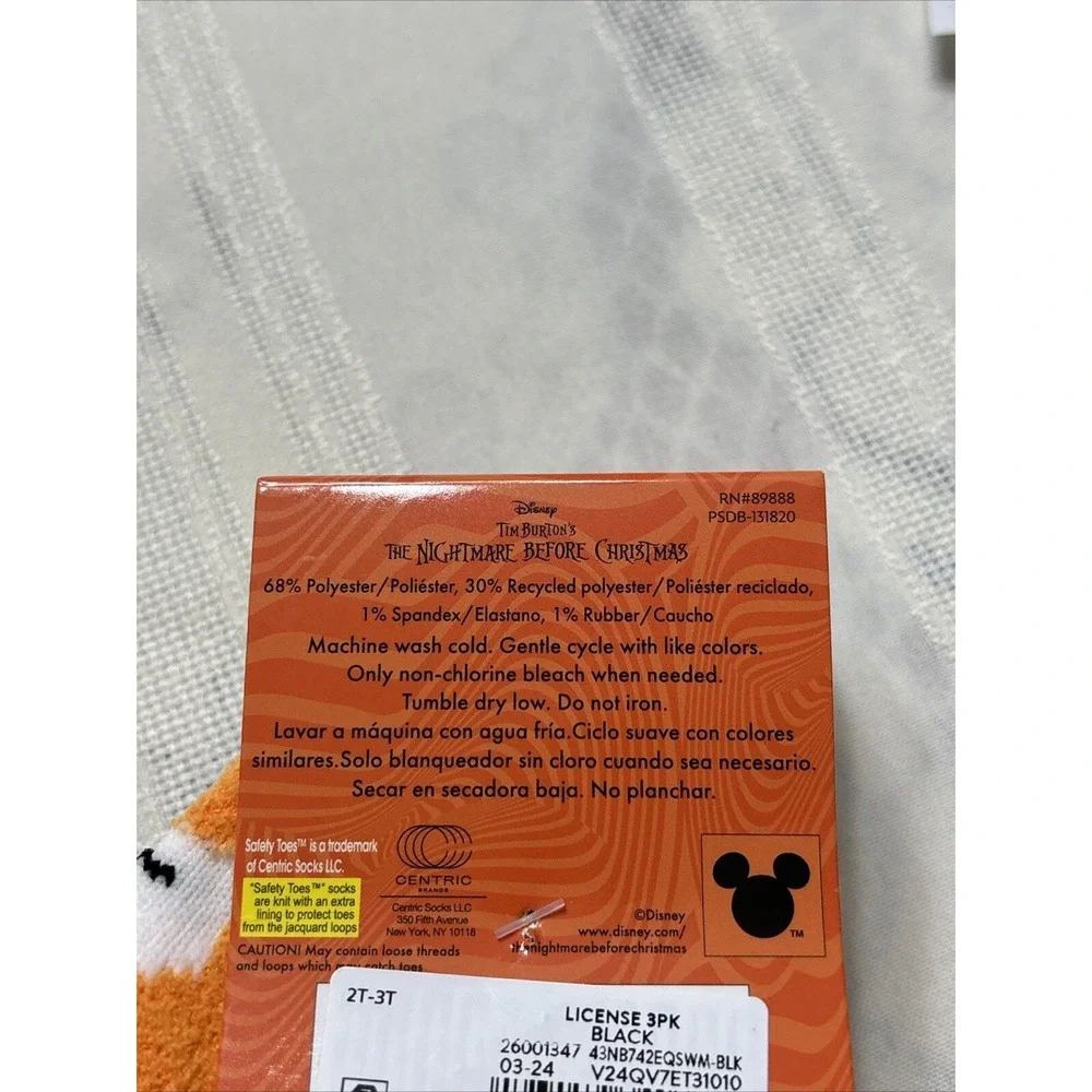 Disney Socks 2T-3T Glow In The Dark Tim Burton The‎ Nightmare Before Christmas